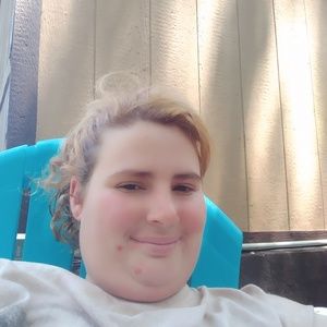 Meet your Posher, Christa